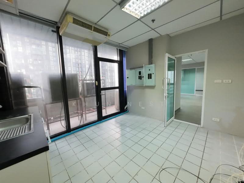 Chamnan Phenjati Business Center, bangkok, Huai Khwang, Bangkok, , 218 sqm, Office Space For Rent, by Khun Nest, 500587255 - DDproperty.com