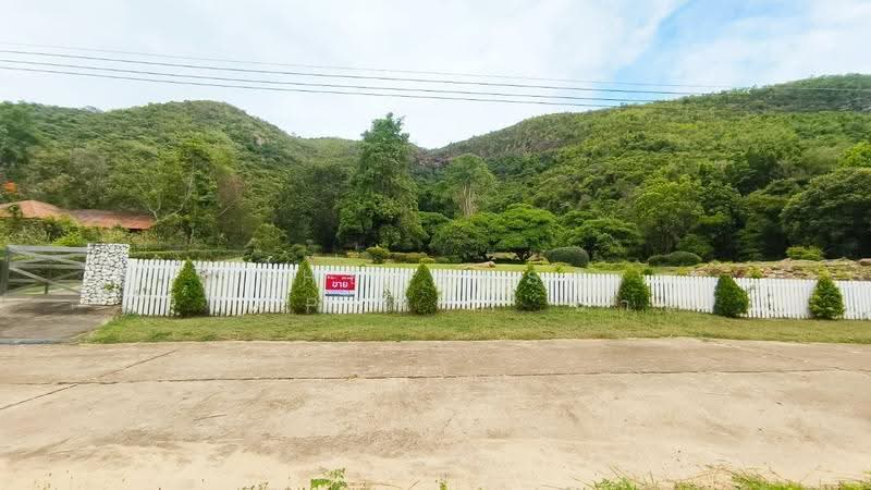 บ้านเดี่ยวพร้อมที่ดินแก่งกระจาน เพชรบุรี, phetchaburi, Kaeng Krachan, Phetchaburi, 6 Bedrooms, 200 sqm, Single Detached House For Sale, by The Best Property นาถ, 500587273 - DDproperty.com