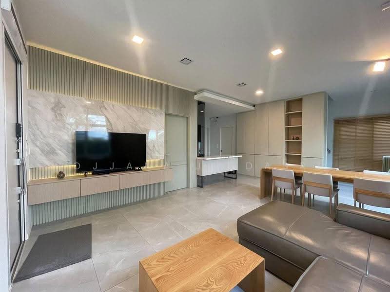 Mantana Bangna-Wongwaen, bangkok, Soi Ramkhamhaeng 2, Dok Mai, Prawet, Bangkok, 4 Bedrooms, 445 sqm, Single Detached House For Rent, by Rojjana Jindasri, 500587358 - DDproperty.com