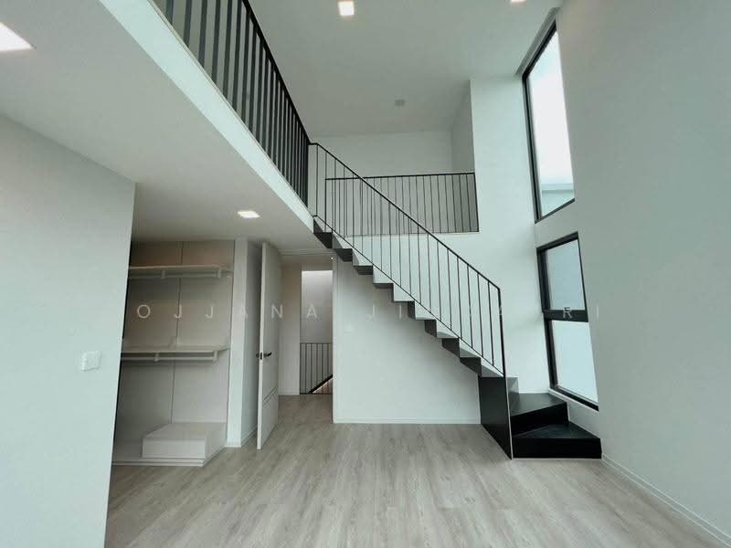 VIVE Krungthep Kreetha, bangkok, Krungthep Kreetha Road, Saphan Sung, Bangkok, 4 Bedrooms, 421 sqm, Single Detached House For Rent, by Rojjana Jindasri, 500587420 - DDproperty.com
