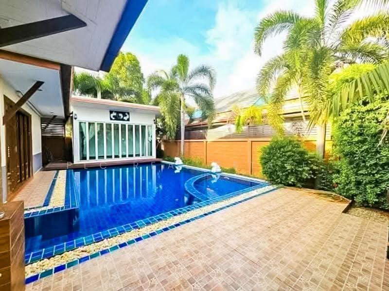 3 Bedroom Pool Villa for Sale Huai Yai Pattaya, chon-buri, Bang Lamung, Bang Lamung (Pattaya), Chon Buri (Pattaya), 2 Bedrooms, 180 sqm, Villa For Sale, by PLC real estate, 500587450 - DDproperty.com