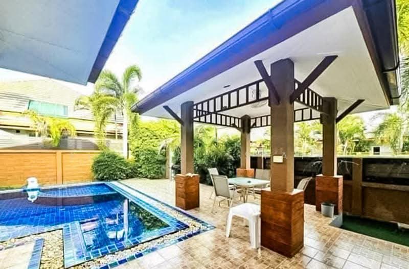 3 Bedroom Pool Villa for Sale Huai Yai Pattaya, chon-buri, Bang Lamung, Bang Lamung (Pattaya), Chon Buri (Pattaya), 2 Bedrooms, 180 sqm, Villa For Sale, by PLC real estate, 500587450 - DDproperty.com
