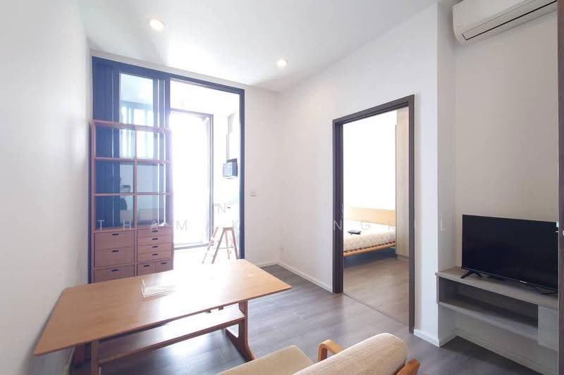 Whizdom Essence, bangkok, 5 Piyabutr 1 Alley, Bang Chak, Phra Khanong, Bangkok, 1 Bedroom, 35 sqm, Condo For Rent, by Napat Thamakulangkul, 500587481 - DDproperty.com