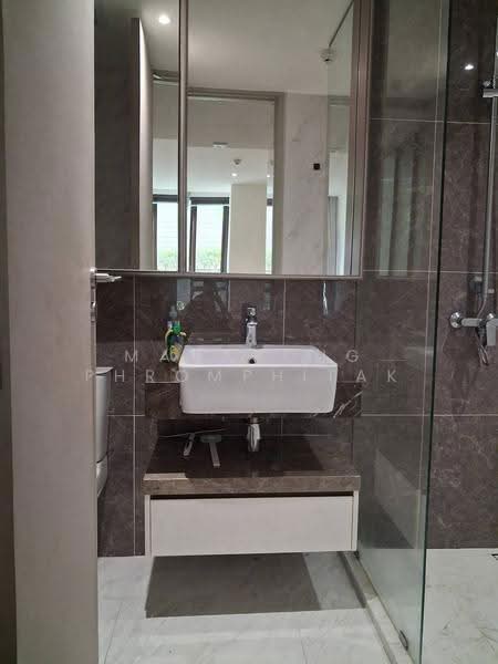 Fynn Asoke, bangkok, 28 Sukhumvit 10 Alley, Khlong Toei, Bangkok, 1 Bedroom, 37 sqm, Condo For Rent, by Manapong Phromphitak, 500587485 - DDproperty.com