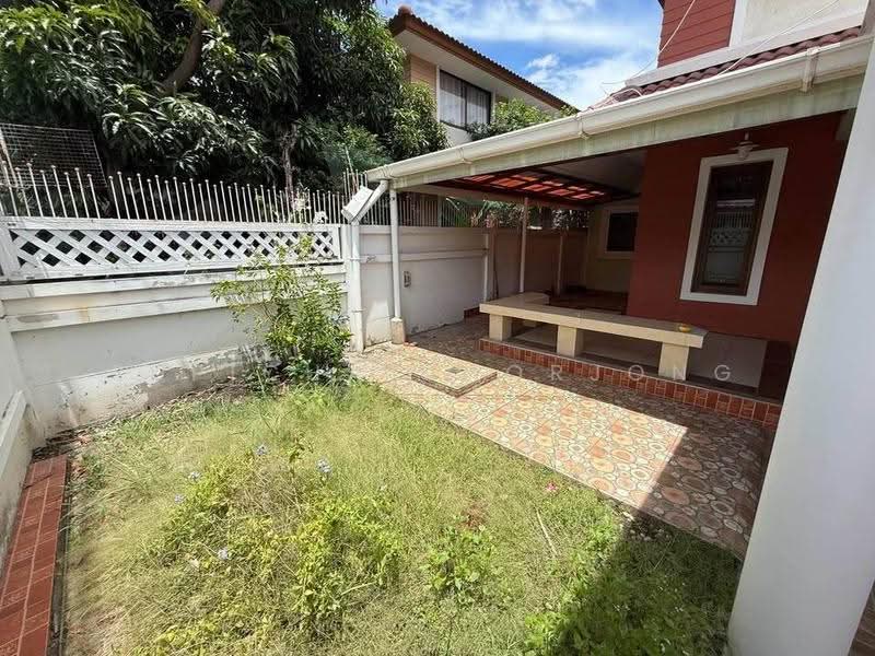 Family Town, bangkok, 39 Inthamara 29 Alley, Lane 1, Samsen Nai, Phaya Thai, Bangkok, 3 Bedrooms, 150 sqm, Single Detached House For Sale, by Supicha Chorjong, 500587516 - DDproperty.com