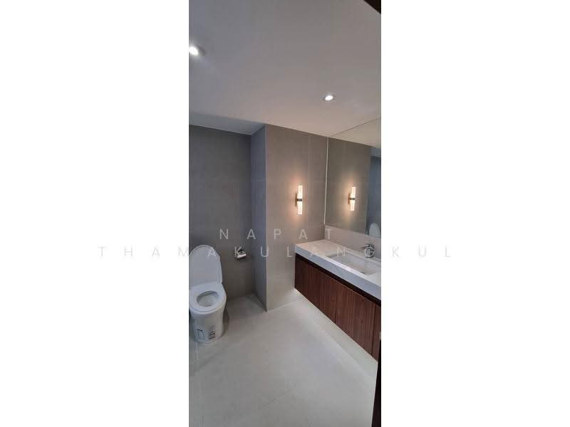 Las Colinas, bangkok, Sukhumvit 21 Road, Khlongtoei Nua, Watthana, Bangkok, 2 Bedrooms, 170 sqm, Condo For Rent, by Napat Thamakulangkul, 500587556 - DDproperty.com