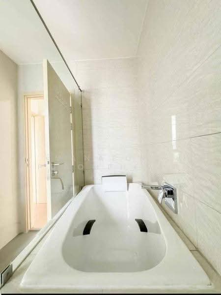 Maru Ekkamai 2, bangkok, 70-5 Sukhumvit 63 Road, Phra Kanong Nua, Watthana, Bangkok, 2 Bedrooms, 55 sqm, Condo For Rent, by Manapong Phromphitak, 500587579 - DDproperty.com