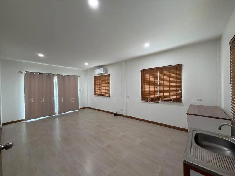 2-BR House, chon-buri, Nong Ri, Muang Chon Buri, Chon Buri (Pattaya), 2 Bedrooms, 200 sqm, Single Detached House For Sale, by Supicha Chorjong, 500587587 - DDproperty.com
