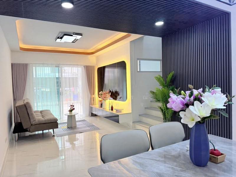 Pruksa Ville 62/2 Nimitmai, bangkok, Nimitmai Road, Sai Kong Din, Khlong Sam Wa, Bangkok, 3 Bedrooms, 80 sqm, Townhouse For Sale, by นภัสศรณ์ วงศ์สินไทยกร (นันท์), 500587622 - DDproperty.com