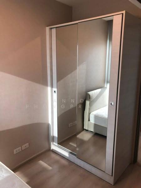 Life Ratchadapisek, bangkok, 279 Ratchadapisaek Road, Huai Khwang, Bangkok, 2 Bedrooms, 56 sqm, Condo For Sale, by Sannop Phongpraphan, 500587659 - DDproperty.com