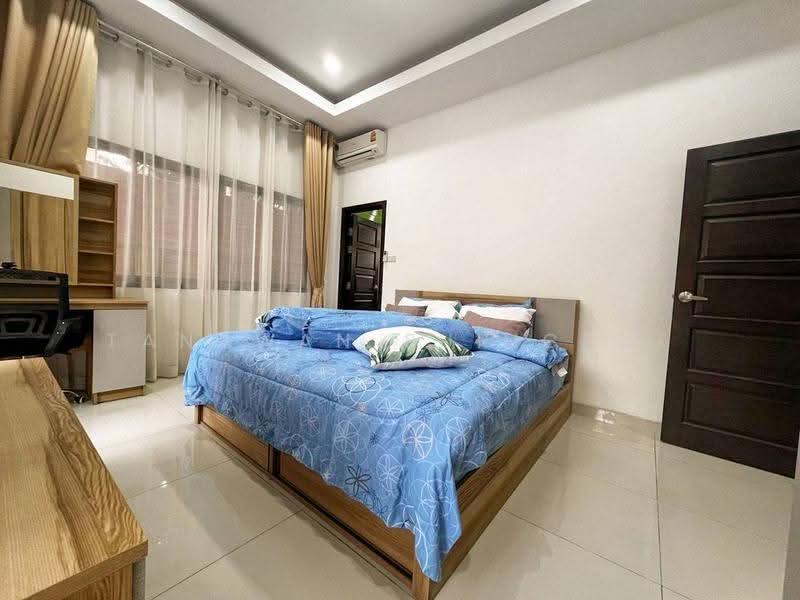Baan Dusit Pattaya Lake, chon-buri, Entrance Road, Huai Yai, Bang Lamung (Pattaya), Chon Buri (Pattaya), 3 Bedrooms, 190 sqm, Single Detached House For Sale, by Tanawan Surichai, 500587671 - DDproperty.com