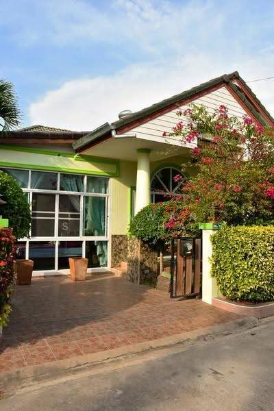 Baan Dusit Pattaya Lake : บ้านดุสิต พัทยา เลค, ชลบุรี, ถนนทางเข้า, ห้วยใหญ่, บางละมุง, ชลบุรี, 360 ตร.ม., บ้านเดี่ยว ขาย, โดย Tanawan Surichai, 500587679 - DDproperty.com