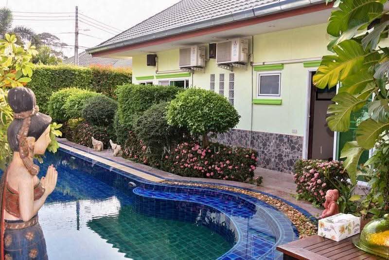 Baan Dusit Pattaya Lake : บ้านดุสิต พัทยา เลค, ชลบุรี, ถนนทางเข้า, ห้วยใหญ่, บางละมุง, ชลบุรี, 360 ตร.ม., บ้านเดี่ยว ขาย, โดย Tanawan Surichai, 500587679 - DDproperty.com