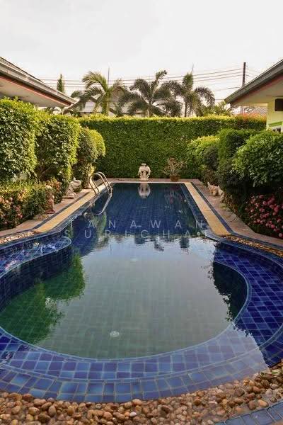 Baan Dusit Pattaya Lake, chon-buri, Entrance Road, Huai Yai, Bang Lamung (Pattaya), Chon Buri (Pattaya), 6 Bedrooms, 360 sqm, Single Detached House For Sale, by Tanawan Surichai, 500587679 - DDproperty.com