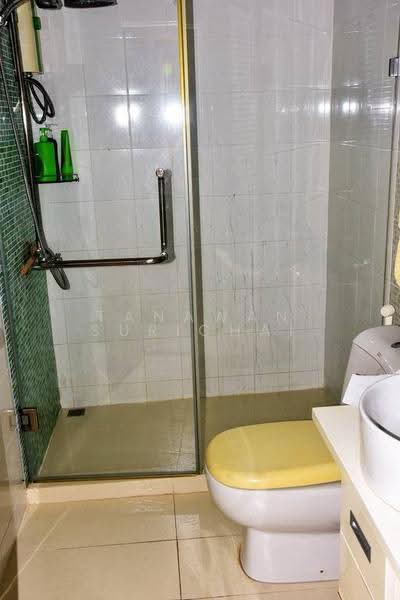 Baan Dusit Pattaya Lake, chon-buri, Entrance Road, Huai Yai, Bang Lamung (Pattaya), Chon Buri (Pattaya), 6 Bedrooms, 360 sqm, Single Detached House For Sale, by Tanawan Surichai, 500587679 - DDproperty.com