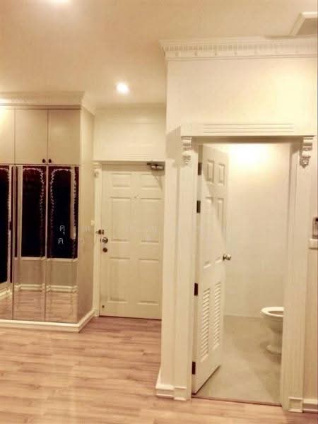 พรีเมี่ยม เพลส 5 เอกมัย-รามอินทรา (Premium Place 5 Ekamai-Ramintra ), bangkok, ถนนรามอินทรา, Nuan Chan, Bueng Kum, Bangkok, 4 Bedrooms, 200 sqm, Townhouse For Sale, by คุณ กัญญ์ชญา คารมดี (จิ๋ว), 500587680 - DDproperty.com