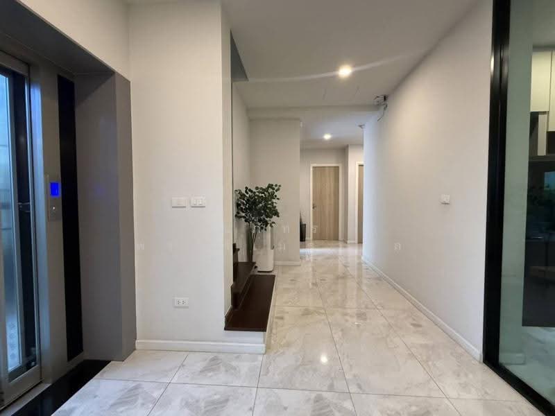 The Master Ratchapruek-Maha Chesadabodindranusorn Bridge, nonthaburi, Yotha Thikan Road, Bang Krang, Muang Nonthaburi, Nonthaburi, 3 Bedrooms, 423 sqm, Single Detached House For Rent, by ณภัทร พรสิริเมธากุล, 500587693 - DDproperty.com