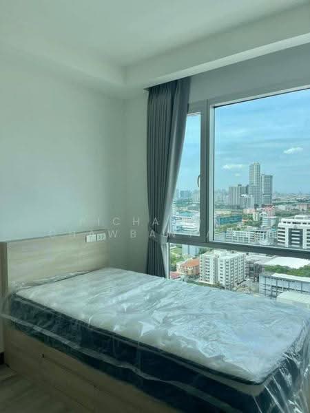 Thru Thonglor, bangkok, Petchaburi Road, Bang Kapi, Huai Khwang, Bangkok, 2 Bedrooms, 62 sqm, Condo For Rent, by Pichamon Chawbantard, 500587703 - DDproperty.com