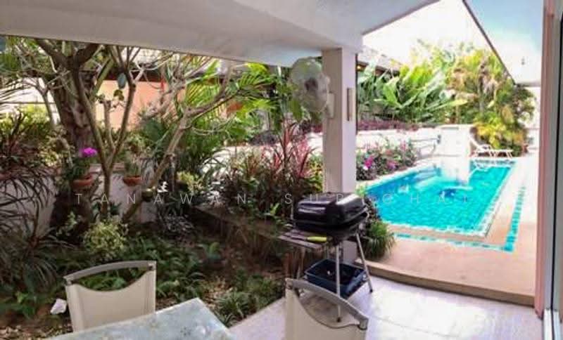 Baan Dusit Pattaya Lake, chon-buri, Entrance Road, Huai Yai, Bang Lamung (Pattaya), Chon Buri (Pattaya), 3 Bedrooms, 196 sqm, Single Detached House For Sale, by Tanawan Surichai, 500587735 - DDproperty.com