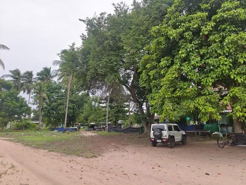 ที่ดิน 2 ไร่ ทำเลบึง ศรีราชา, chon-buri, Bueng, Si Racha, Chon Buri (Pattaya), , 3,200 sqm, Land For Rent, by A.T.A. Property, 500587747 - DDproperty.com