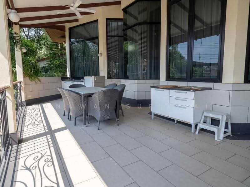 4-BR House, chon-buri, Nong Pru, Bang Lamung (Pattaya), Chon Buri (Pattaya), 4 Bedrooms, 450 sqm, Single Detached House For Sale, by Tanawan Surichai, 500587782 - DDproperty.com