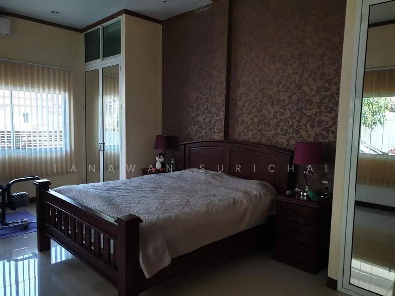 บ้าน 4-ห้องนอน, ชลบุรี, ห้วยใหญ่, บางละมุง, ชลบุรี, 340 ตร.ม., บ้านเดี่ยว ขาย, โดย Tanawan Surichai, 500587812 - DDproperty.com