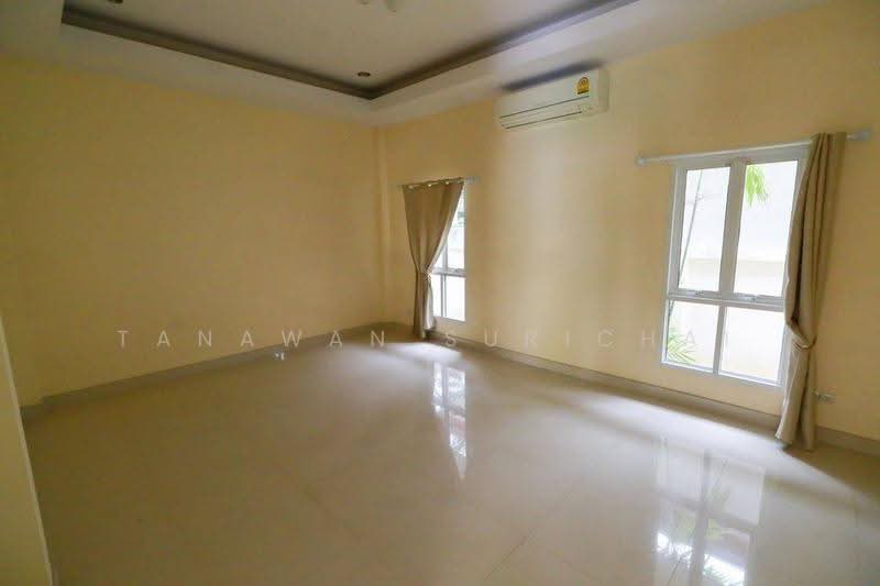 3-BR House, chon-buri, Huai Yai, Bang Lamung (Pattaya), Chon Buri (Pattaya), 3 Bedrooms, 230 sqm, Single Detached House For Sale, by Tanawan Surichai, 500587821 - DDproperty.com