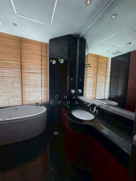 The Infinity, bangkok, 98 Narathiwatratchanakharin Road, Silom, Bang Rak, Bangkok, 2 Bedrooms, 127 sqm, Condo For Rent, by Ratchanon Songthammakul, 500587822 - DDproperty.com