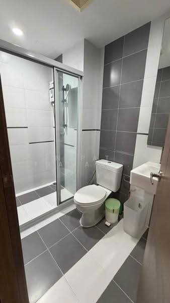 The Base Sukhumvit 77, bangkok, 289 Sukhumvit 77 Road, Phra Kanong Nua, Watthana, Bangkok, 1 Bedroom, 30 sqm, Condo For Rent, by Napat Thamakulangkul, 500587824 - DDproperty.com