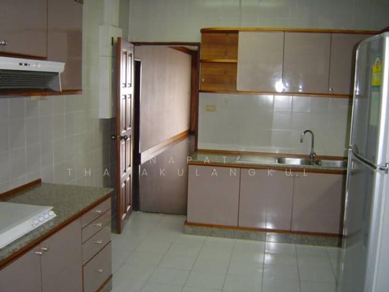 Tower Park, bangkok, 88 Soi Sukhumvit 3, Sukhumvit Road, Khlongtoei Nua, Watthana, Bangkok, 3 Bedrooms, 286 sqm, Condo For Rent, by Napat Thamakulangkul, 500587837 - DDproperty.com