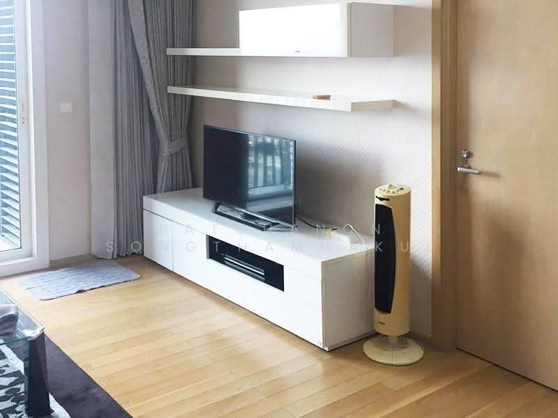 Siri At Sukhumvit, bangkok, 902 Sukhumvit Road, Phra Kanong, Khlong Toei, Bangkok, 1 Bedroom, 52 sqm, Condo For Rent, by Ratchanon Songthammakul, 500587854 - DDproperty.com
