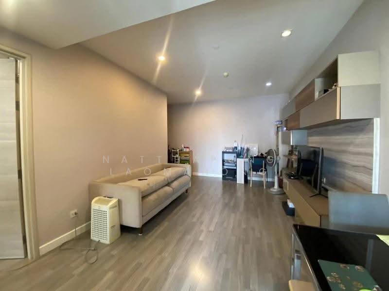 The Room Sathorn, bangkok, 78 Pan Road, Silom, Bang Rak, Bangkok, 1 Bedroom, 50 sqm, Condo For Sale, by Natthapong Laomahong, 500587871 - DDproperty.com