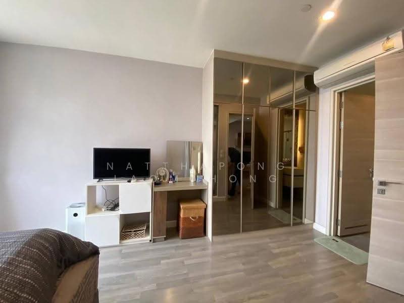The Room Sathorn, bangkok, 78 Pan Road, Silom, Bang Rak, Bangkok, 1 Bedroom, 50 sqm, Condo For Sale, by Natthapong Laomahong, 500587871 - DDproperty.com