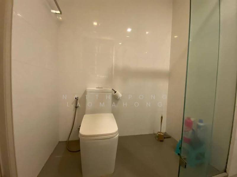 The Room Sathorn, bangkok, 78 Pan Road, Silom, Bang Rak, Bangkok, 1 Bedroom, 50 sqm, Condo For Sale, by Natthapong Laomahong, 500587871 - DDproperty.com