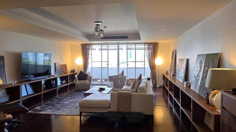 Oriental Towers, bangkok, 25 Soi Ekkamai 12, Ekkamai Road, Khlong Tan Nua, Watthana, Bangkok, 3 Bedrooms, 315 sqm, Condo For Sale, by Napat Thamakulangkul, 500587920 - DDproperty.com