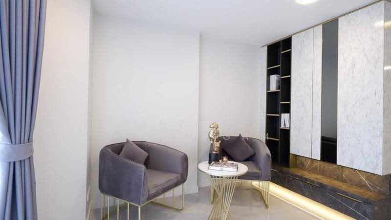 Belle Grand Rama 9, bangkok, 131 Rama 9 Road, Huai Khwang, Bangkok, 4 Bedrooms, 193 sqm, Condo For Sale, by Anthea Khwanngam, 500587947 - DDproperty.com