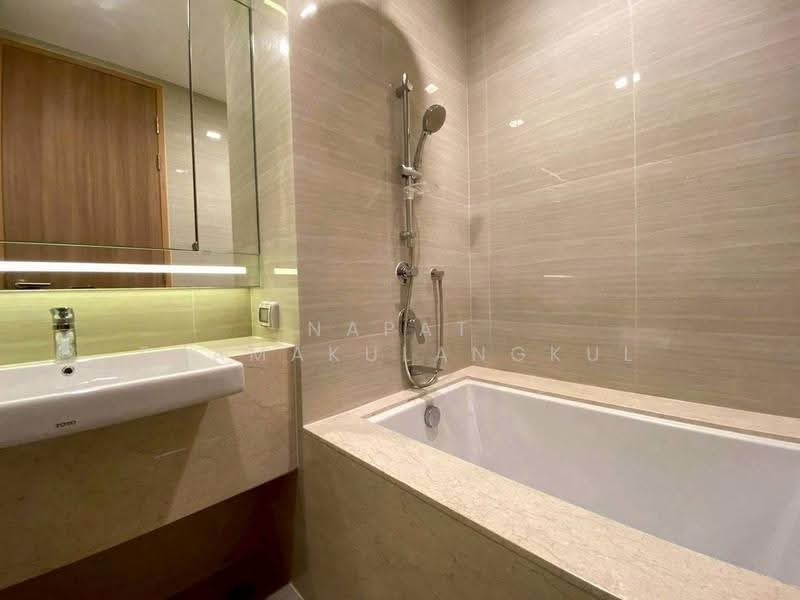 Noble BE33, bangkok, 19 Soi Sukhumvit 33, Khlong Tan Nua, Watthana, Bangkok, 2 Bedrooms, 52 sqm, Condo For Rent, by Napat Thamakulangkul, 500587974 - DDproperty.com