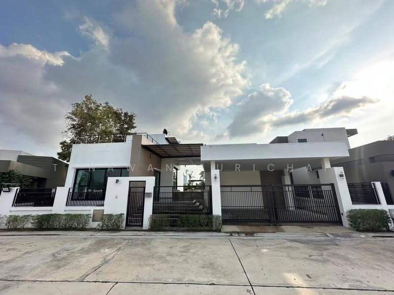 3-BR House, chon-buri, Nong Pru, Bang Lamung (Pattaya), Chon Buri (Pattaya), 3 Bedrooms, 410 sqm, Single Detached House For Sale, by Tanawan Surichai, 500587983 - DDproperty.com