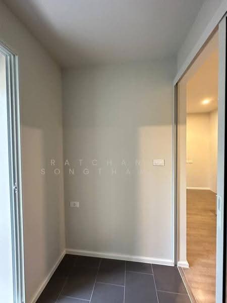 Blue Phahonyothin 35, bangkok, Phahon Yothin 35 Alley, Chatuchak, Bangkok, 1 Bedroom, 27 sqm, Condo For Sale, by Ratchanon Songthammakul, 500588099 - DDproperty.com