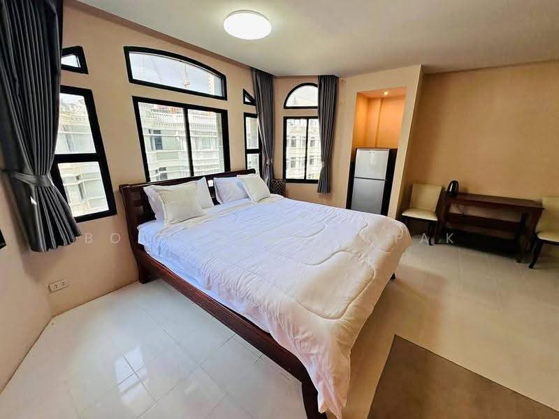 Moo Baan Chicha Castle, bangkok, Sukhumvit 31, Khlongtoei Nua, Watthana, Bangkok, 4 Bedrooms, 350 sqm, Townhouse For Rent, by Boonraksa Sopak, 500588160 - DDproperty.com