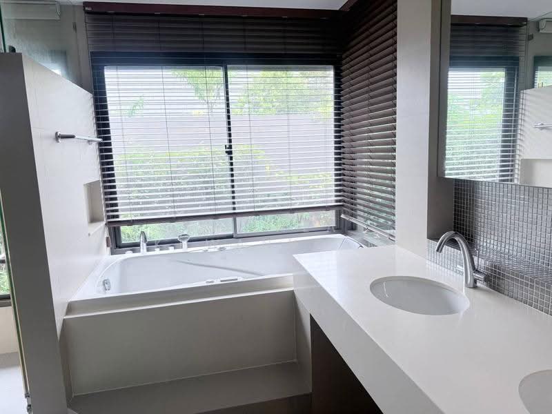 Private Nirvana Residence North-East, bangkok, Soi Yothin Phatthana 11 Yak 7, Khlong Chan, Bang Kapi, Bangkok, 4 Bedrooms, 350 sqm, Single Detached House For Sale, by Anthea Khwanngam, 500588189 - DDproperty.com