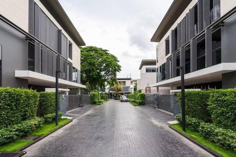 The Urban Reserve Rama 9-Motorway, bangkok, Phatthanakan Road, Suan Luang, Bangkok, 4 Bedrooms, 302 sqm, Single Detached House For Sale, by Anthea Khwanngam, 500588203 - DDproperty.com