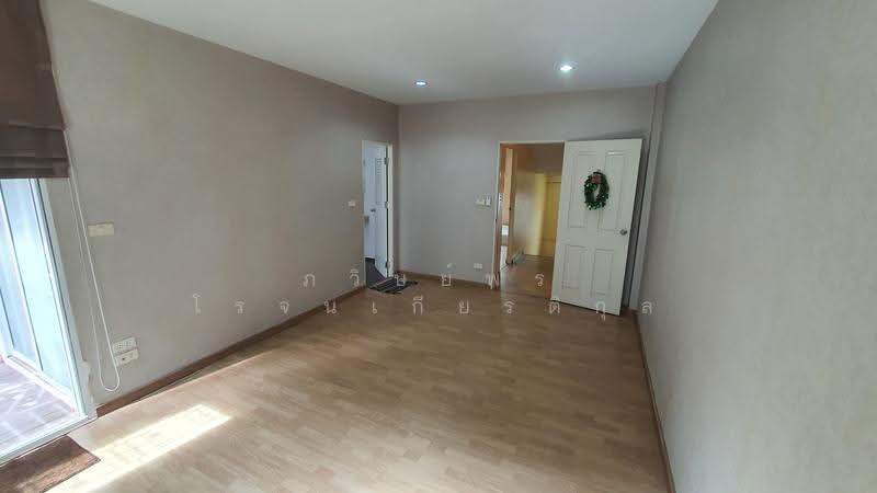 The Attic Lite Chaengwattana, nonthaburi, Soi Si Chai Thong 29/2, Bang Talat, Pak Kret, Nonthaburi, 3 Bedrooms, 200 sqm, Townhouse For Sale, by ภวิษย์พร โรจนเกียรติกุล, 500588297 - DDproperty.com