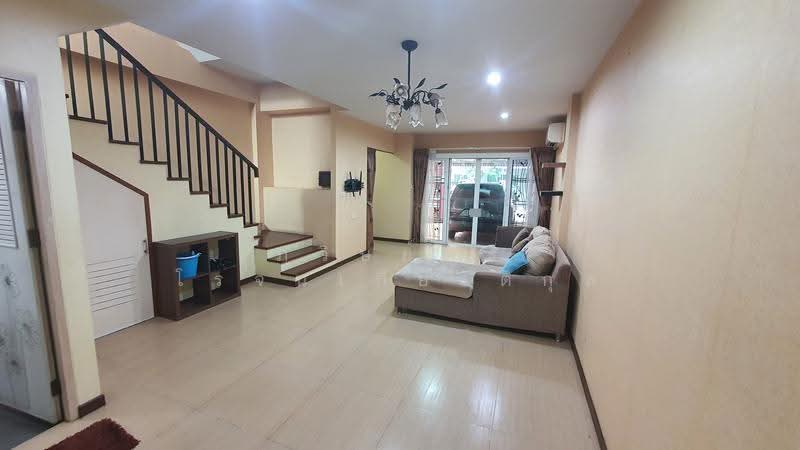 The Attic Lite Chaengwattana, nonthaburi, Soi Si Chai Thong 29/2, Bang Talat, Pak Kret, Nonthaburi, 3 Bedrooms, 200 sqm, Townhouse For Sale, by ภวิษย์พร โรจนเกียรติกุล, 500588297 - DDproperty.com