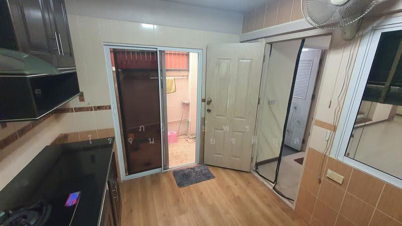 The Attic Lite Chaengwattana, nonthaburi, Soi Si Chai Thong 29/2, Bang Talat, Pak Kret, Nonthaburi, 3 Bedrooms, 200 sqm, Townhouse For Sale, by ภวิษย์พร โรจนเกียรติกุล, 500588297 - DDproperty.com
