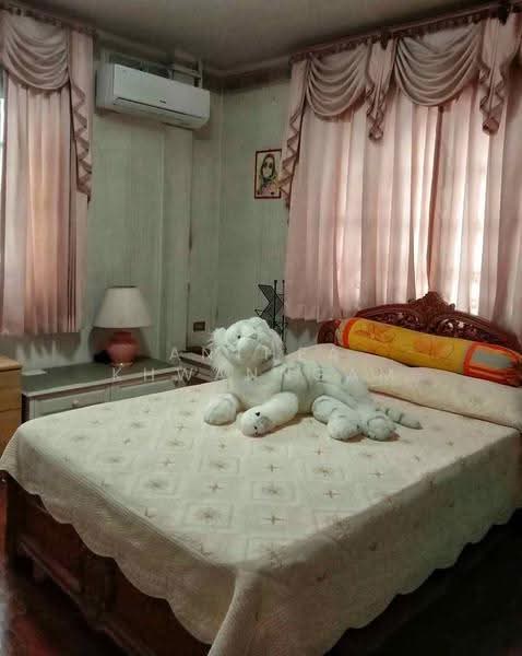 4-BR House, bangkok, Saphan Sung, Bangkok, 4 Bedrooms, 350 sqm, Single Detached House For Sale, by Anthea Khwanngam, 500588431 - DDproperty.com