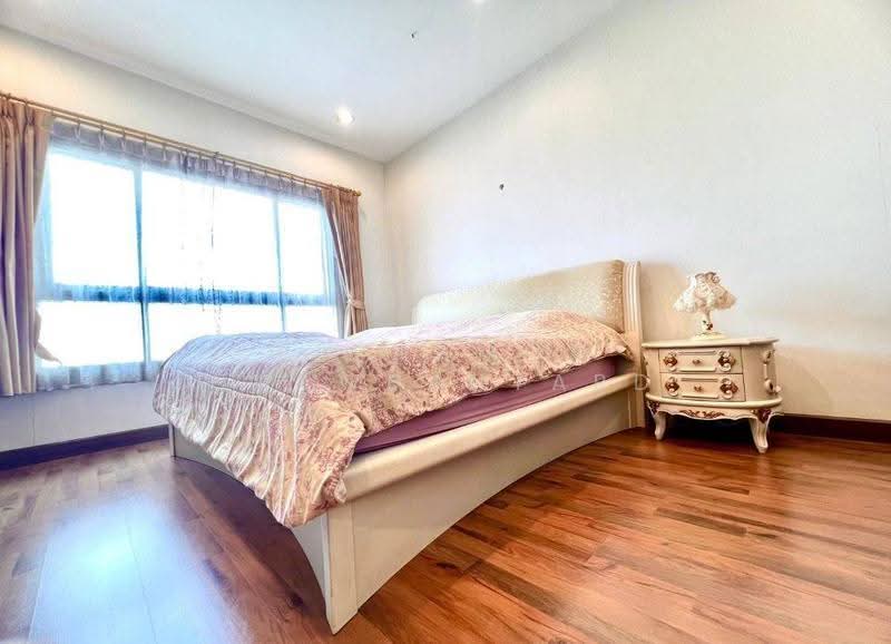 Q House Condo Sathorn : คิวเฮ้าส์ คอนโด สาทร, กรุงเทพ, ถนนกรุงธนบุรี แขวงคลองต้นไทร เขตคลองสาน กรุงเทพมหานคร 10600, คลองต้นไทร, คลองสาน, กรุงเทพ, 82 ตร.ม., คอนโด ขาย, โดย Pichamon Chawbantard, 500588452 - DDproperty.com
