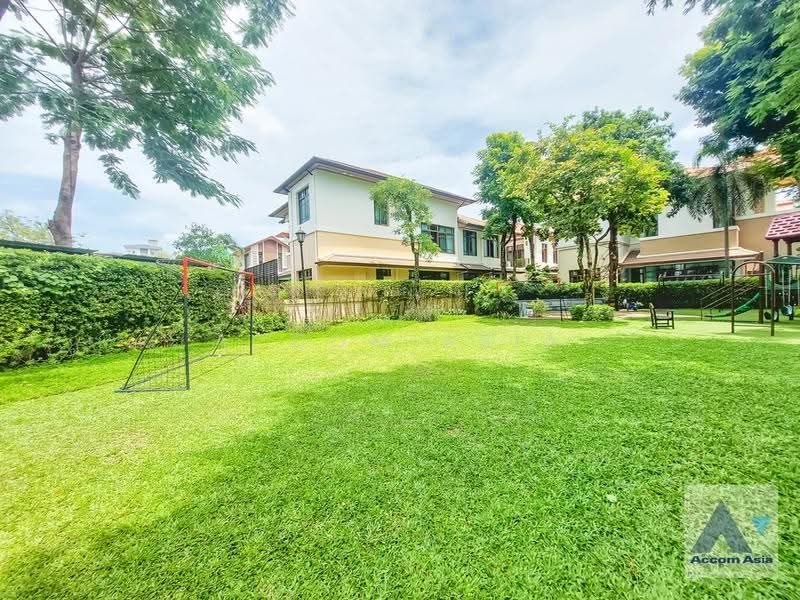 Baan Sansiri Sukhumvit 67, bangkok, 32 Soi Sukhumvit 67, Phra Kanong Nua, Watthana, Bangkok, 4 Bedrooms, 394 sqm, Single Detached House For Sale, by Accom Asia, 500588498 - DDproperty.com