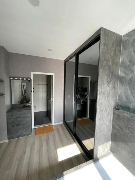 Centric Ratchada-Huai Khwang, bangkok, Ratchadapisek Road, Huai Khwang, Bangkok, 1 Bedroom, 32 sqm, Condo For Sale, by Najawa Salae, 500588582 - DDproperty.com