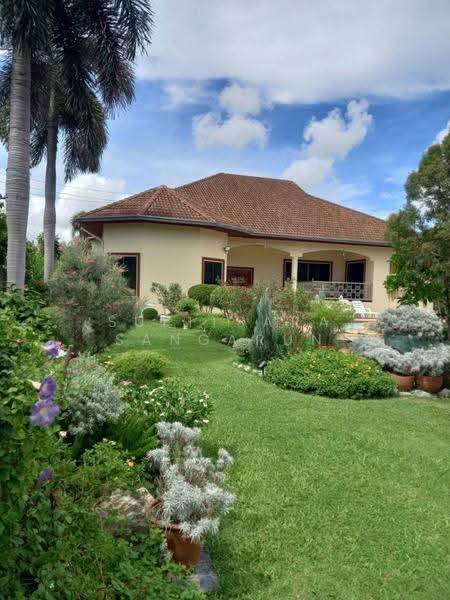 undefined, chon-buri, Ta Khian Tia, Bang Lamung (Pattaya), Chon Buri (Pattaya), 4 Bedrooms, 250 sqm, Single Detached House For Sale, by Supitsara Sangarun, 500588622 - DDproperty.com